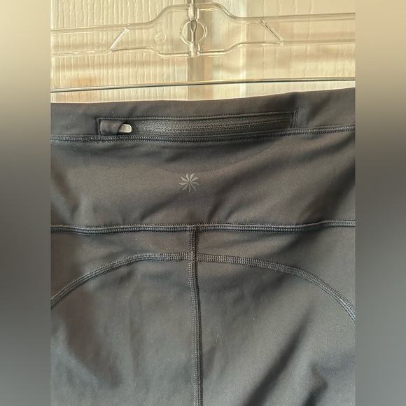 Athleta Accelerate Lasercut 7/8 Tight Legging Black - Picture 7 of 9